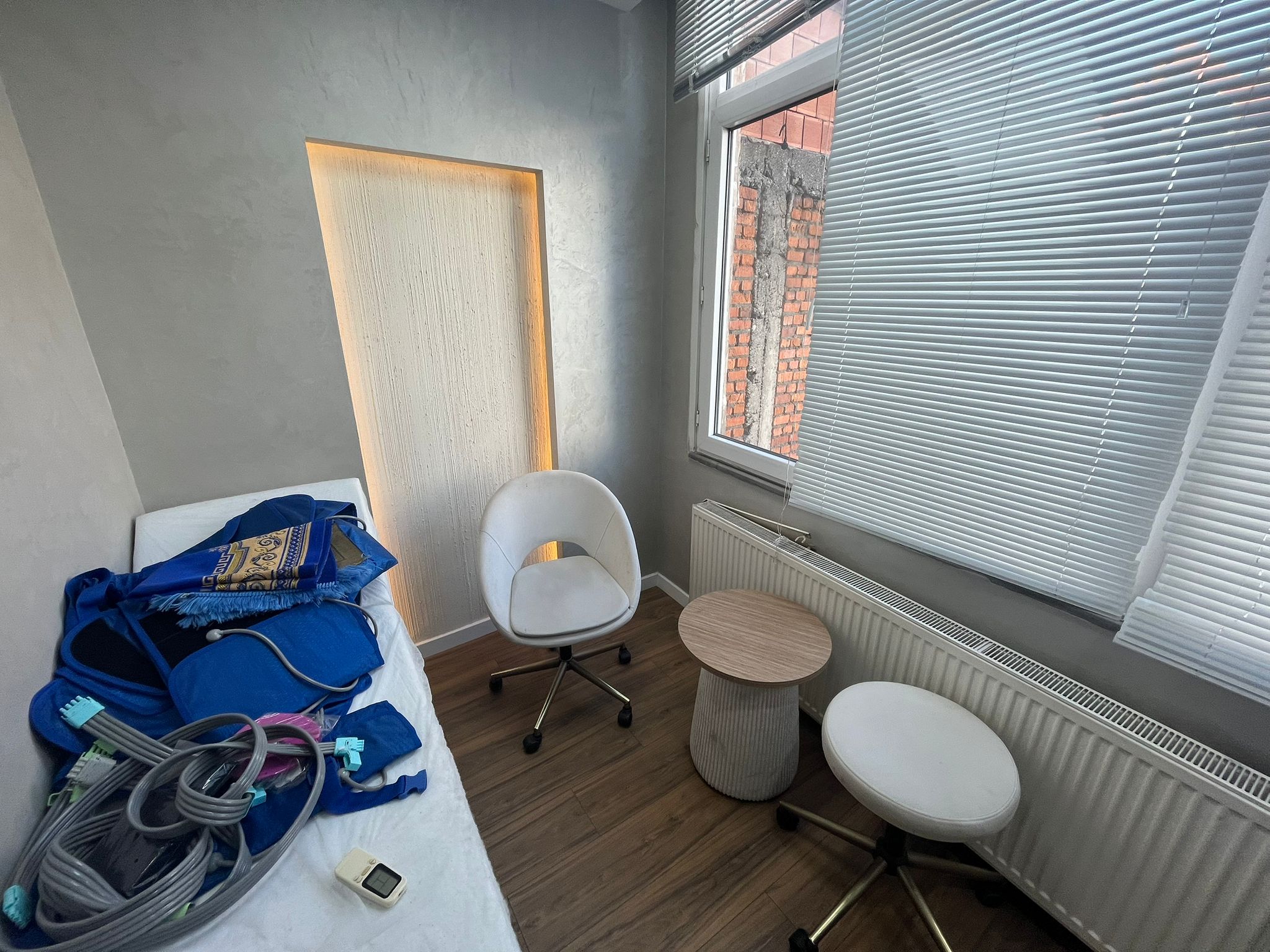 UZUN SOKAK'TA GÜZELLİK MERKEZİ